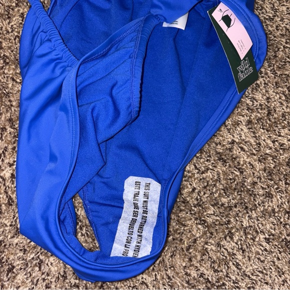 Wild Fable Blue Ruched Bikini - Picture 7 of 9